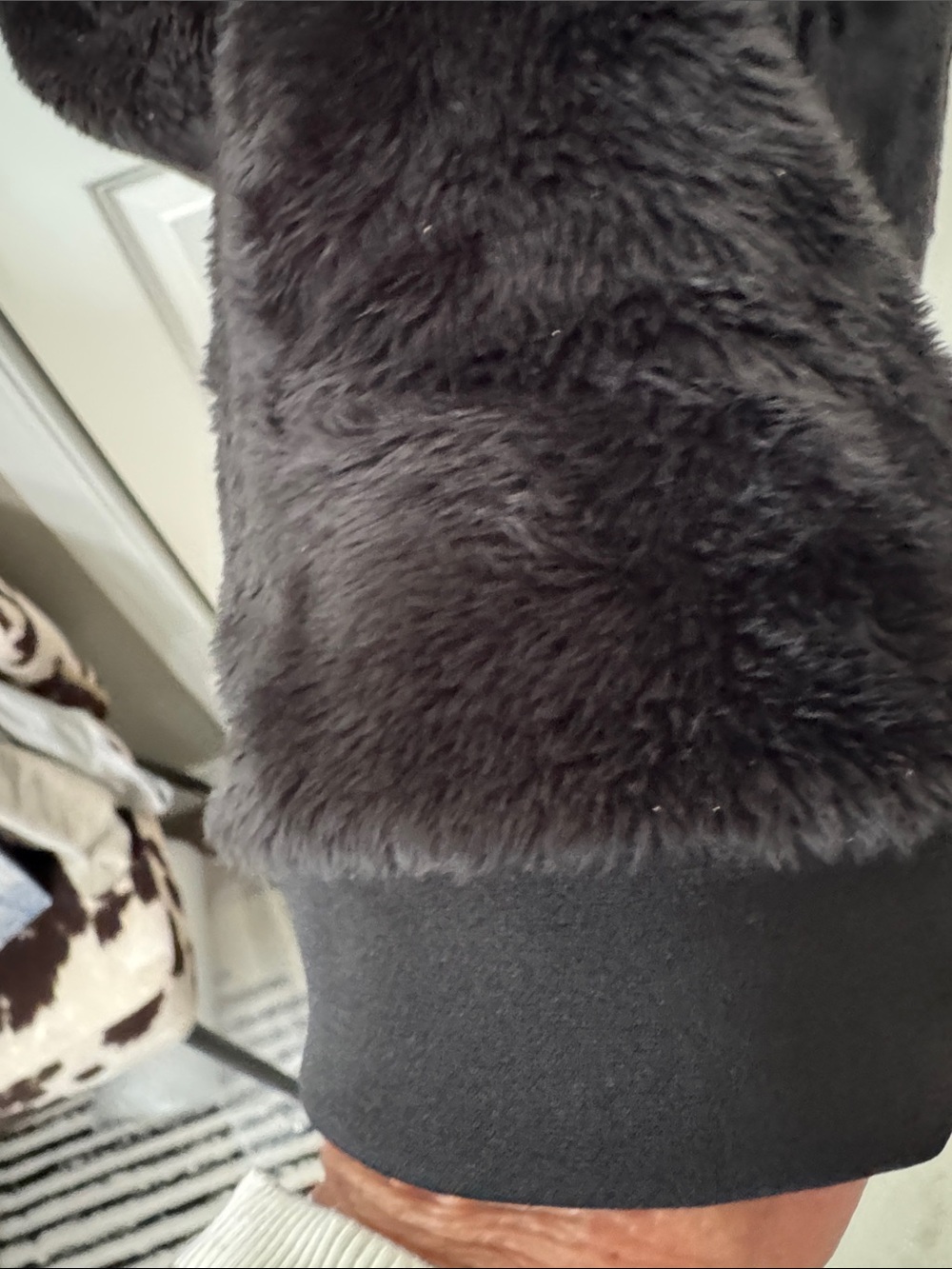 The North Face Women's Black Plush Zip-Up Teddy Jacket - Picture 3 of 10